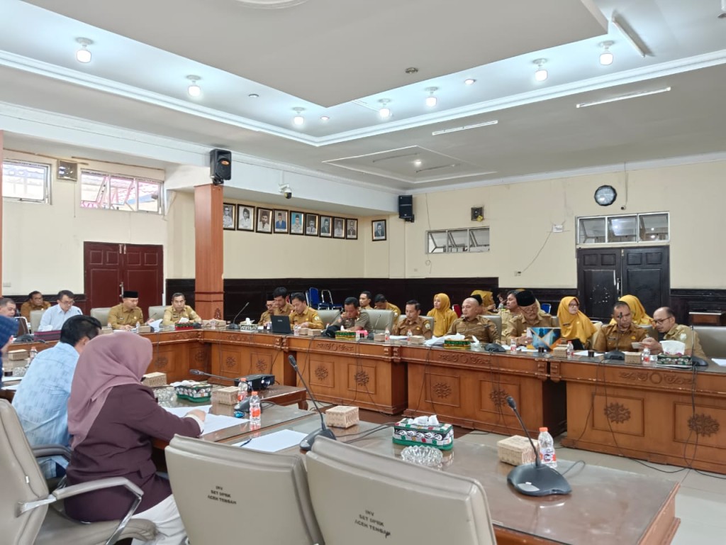 Banleg DPRK Aceh Tengah Bahas Qanun Pengelolaan Danau Laut Tawar